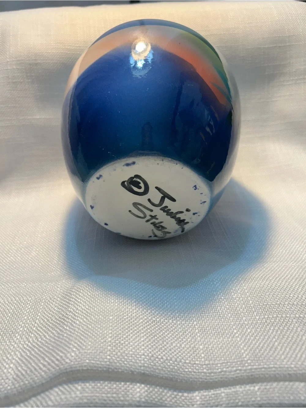 Blue Gradient Ceramic Vase with Abstract Flower Motif
